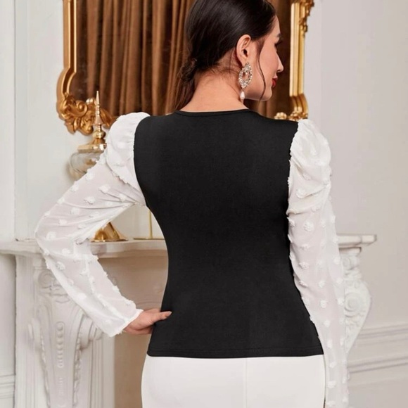 Two Tone Swiss Dot Women's Puff Sleeve Top - Picture 3 of 3